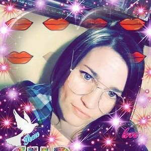 Meet your Posher, Anita